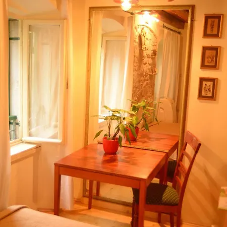 Cecilija Hotel Split